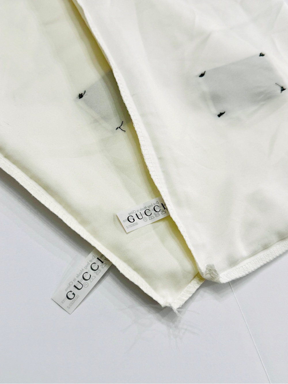 Gucci White Satin Dust Bags Set of 2-Authentic Storage Bag with Drawstring 17x8 - Picture 9 of 12